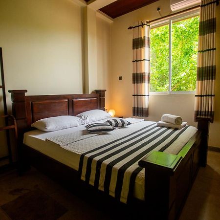 Evergreen Hotel ダンブッラ エクステリア 写真