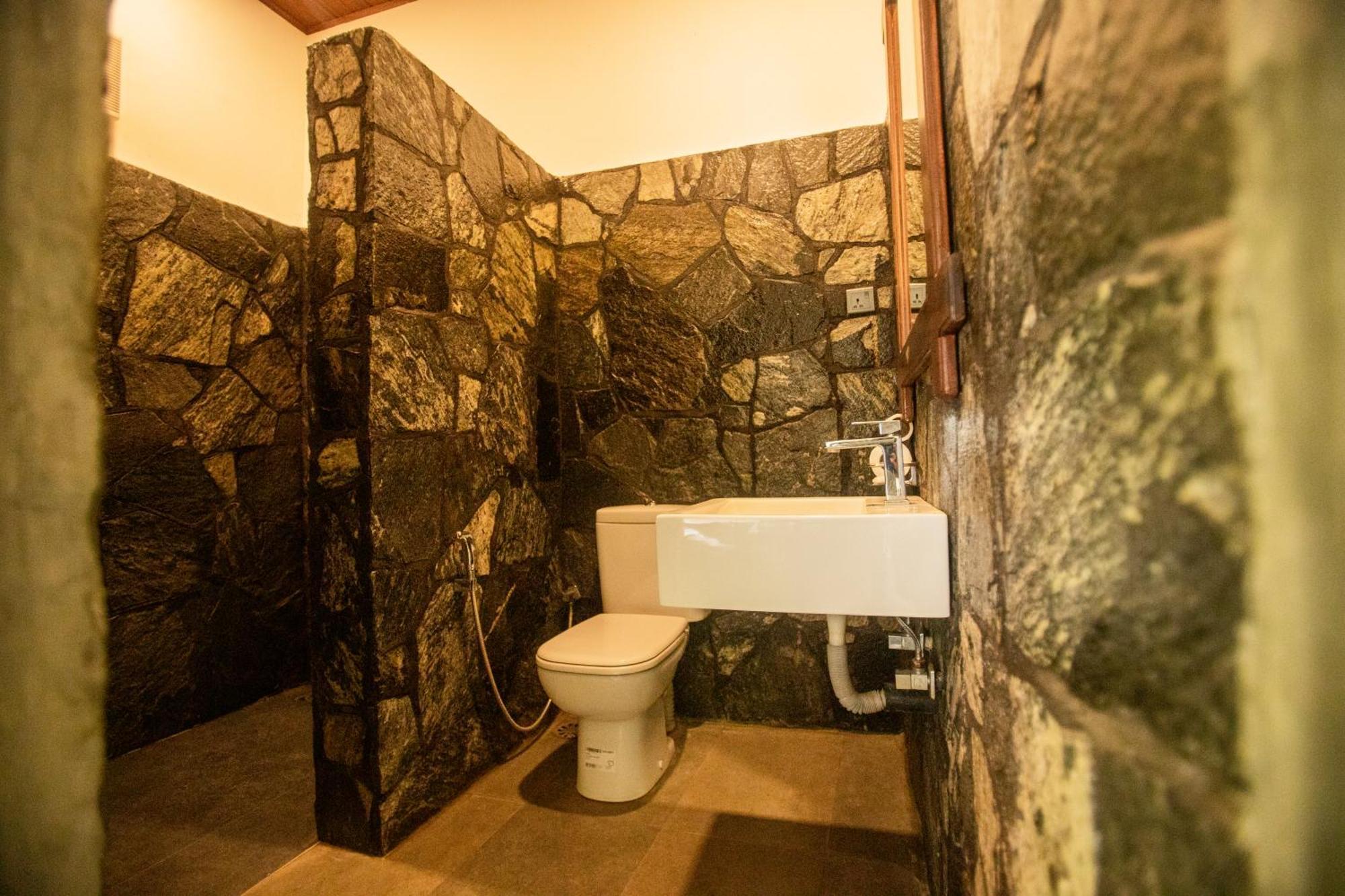 Evergreen Hotel ダンブッラ エクステリア 写真